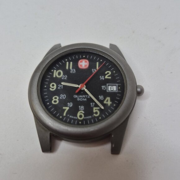 Wenger Swiss Army Unlimited Marlboro Date Watch NO BAND Vintage VTG - Picture 1 of 4